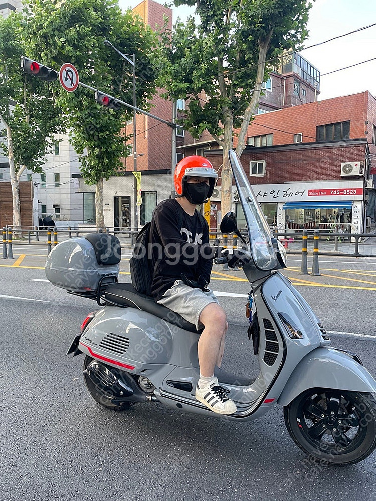 베스파 GTS300 (22년식,5500KM) 아비오그레...--1