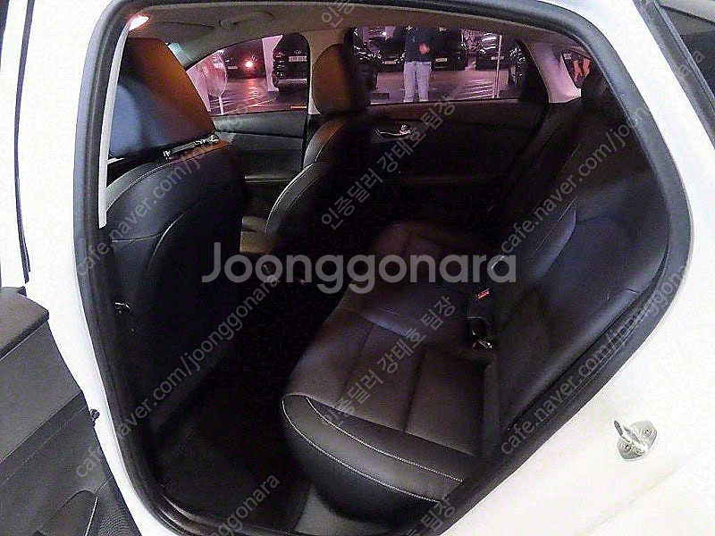 K3 중고 차 시세 기아 K3 자동차중고 흰색 2019...--8