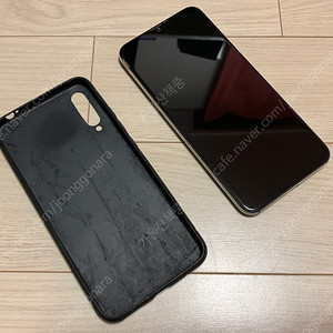 UMIDIGI X 중국 스마트폰 급처 택배비포함 3만원 전투형 갤럭시a9 동일성능 3만원