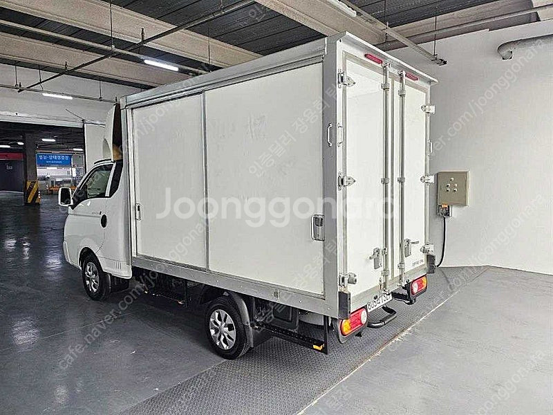 포터2 중고차 할부 포터 중고차 흰색 2024년식 23...--4