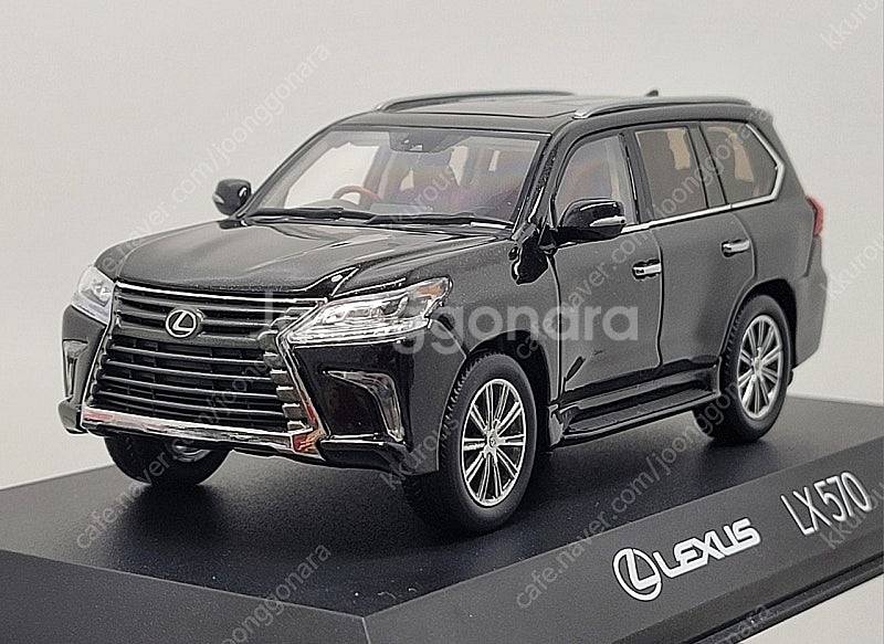 1:43 교쇼 렉서스 LX 570 화이트, 블랙, 블루...--4