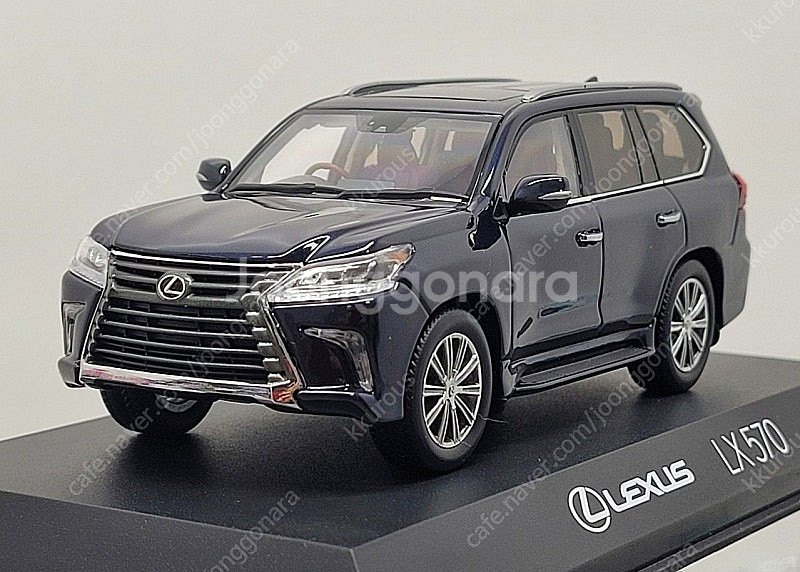 1:43 교쇼 렉서스 LX 570 화이트, 블랙, 블루...--7