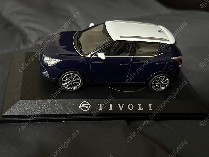 (택포) 네이비색 1:43 지그마리 티볼리 정밀모형 국산미니카 다이캐스트 팝니다. 이미지
