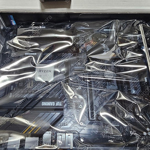 5600x b550 tuf 램 32g(16x2) 세트로 판매합니다