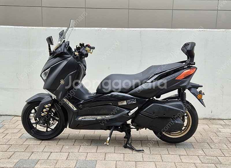 2020년식 xmax 엑스맥스 멧블랙 판매합니다.--4