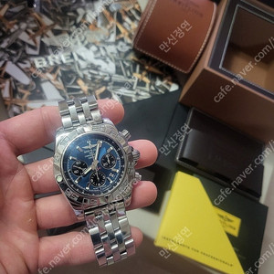 브라이틀링 / 크로노맷 블랙아이 / 44mm