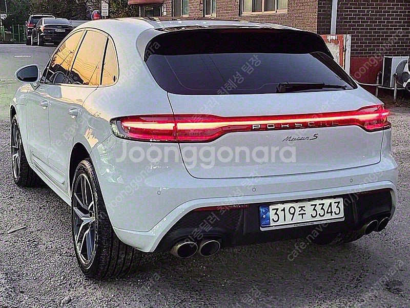 포르쉐 중고 포르쉐 마칸 중고 흰색 2023년식 20,...--3