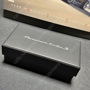 포르쉐 파나메라 터보S 금속모형 (paper weight 문진) 한정판 - 새제품 5만원