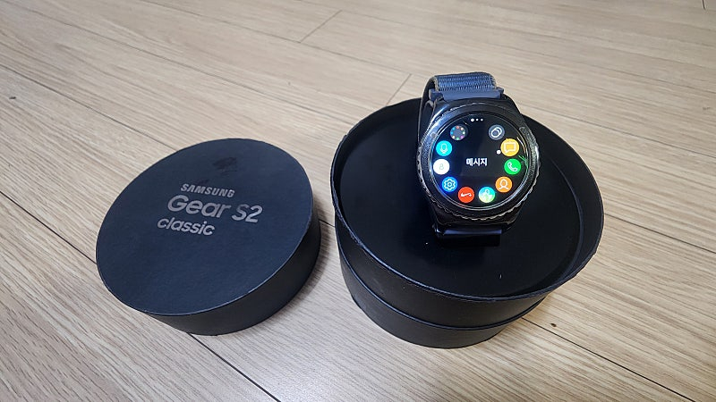 갤럭시 기어 S2 클래식 (언바싱) 이미지