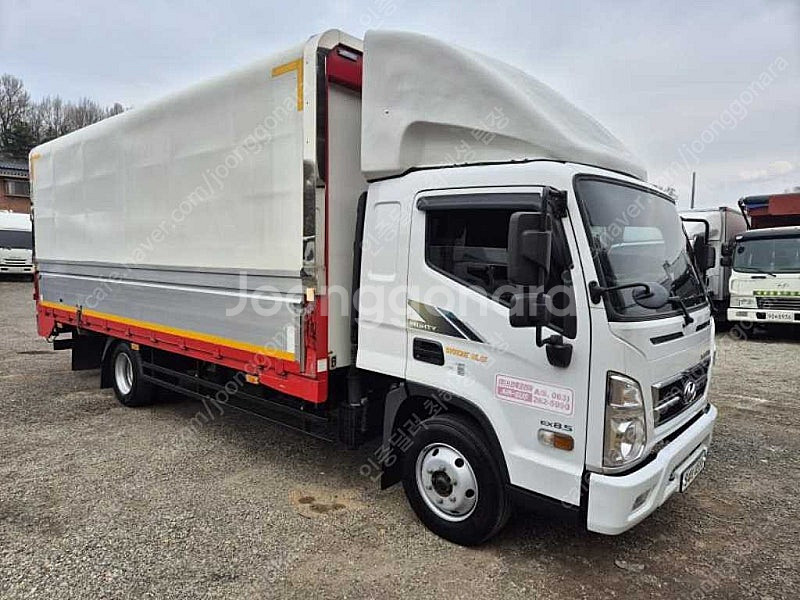 중고윙바디 흰색 2021년식 63,778km 3.5톤 ...--0