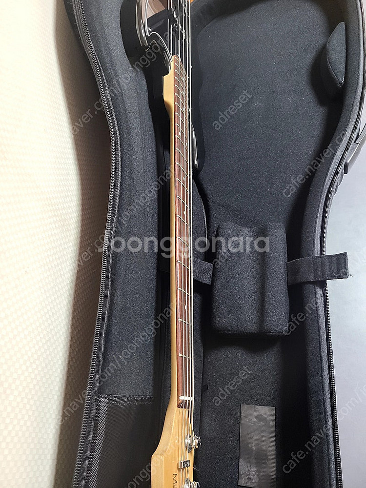 사이어 v3 액티브 4현 베이스 기타 팝니다.--3