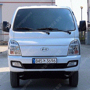 중고트럭매매 흰색 2023년식 6,265km 4WD/더블캡/장축 프리미엄 중고차구매