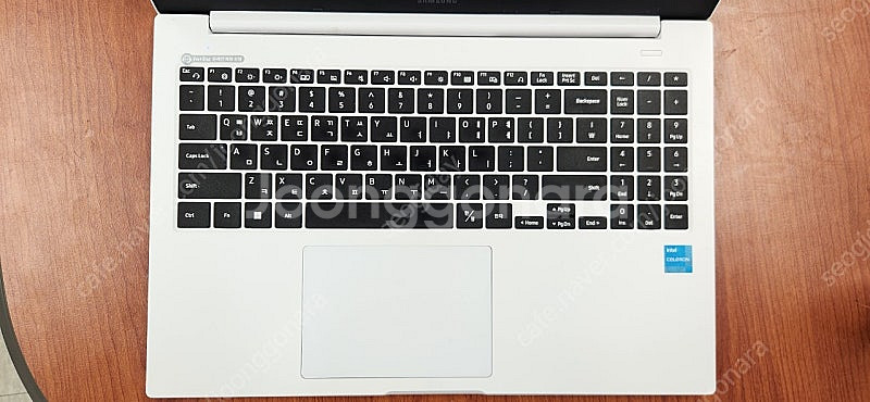 삼성 노트북 플러스2 NT550XDA 20만원에 팝니다--2