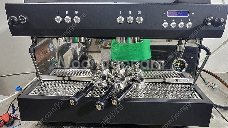 150만)엘르치오 모레스토 v2 블랙 커피머신 (20년...--6