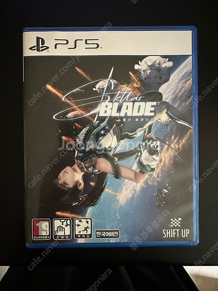 PS5 스텔라 블레이드 판매합니다--0