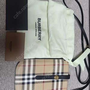 버버리폰 가방 폰홀더 미니가방/정품