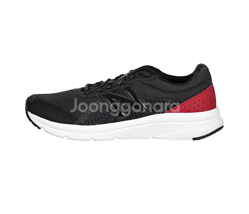 새상품)280-285 13만원 블랙 뉴발란스 운동화 런...--0