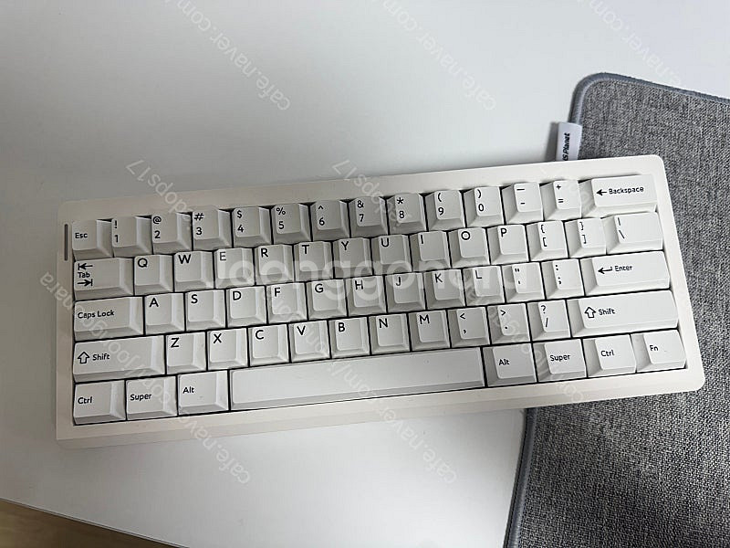 gmk61 판매합니다--0