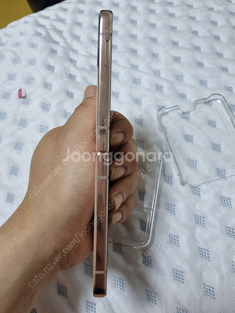개인 갤럭시 z플립4 핑크골드 256gb 상태 a급--4