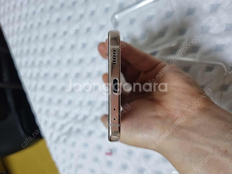 개인 갤럭시 z플립4 핑크골드 256gb 상태 a급--5