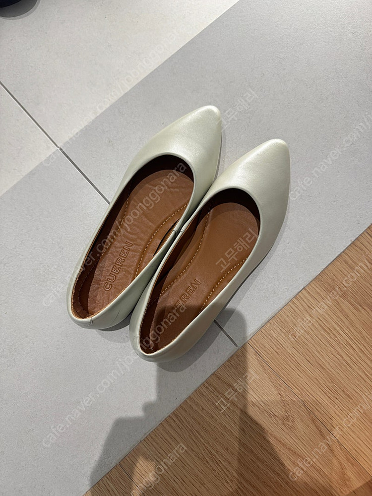 쿠에른 마드리드 01 플랫슈즈 새상품 225-230 이미지