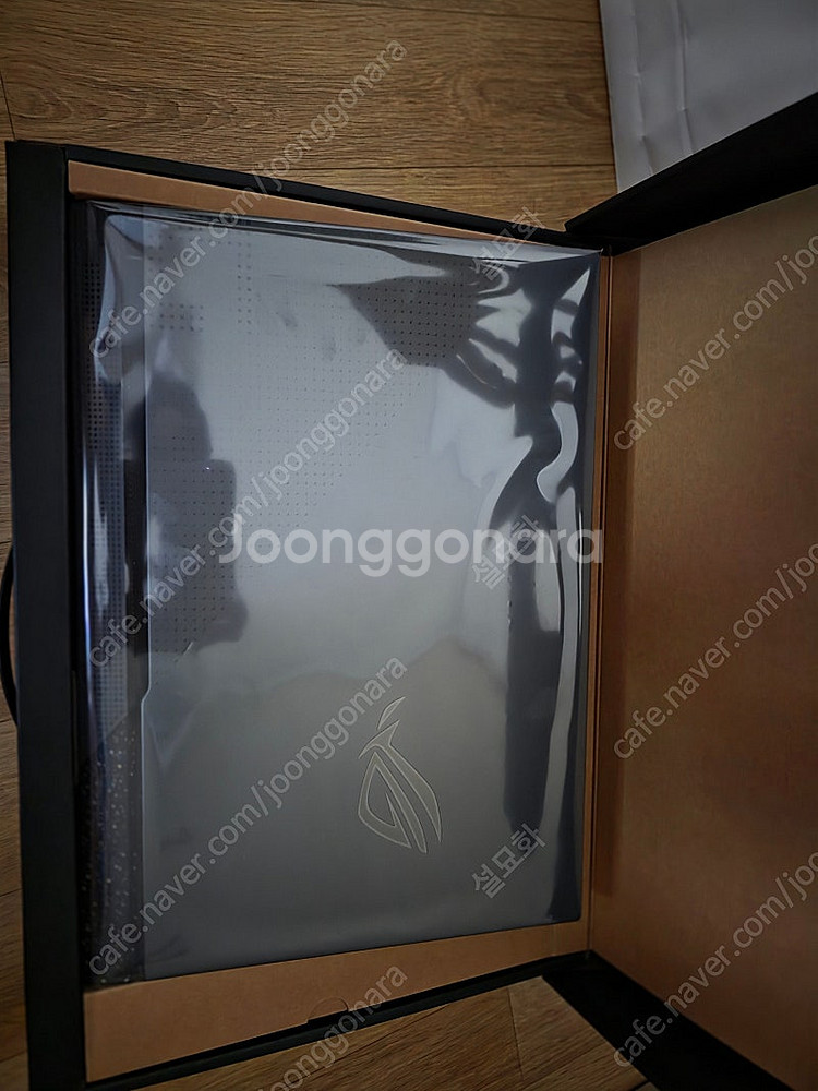 ASUS ROGSTRIX G713RW LL102--1