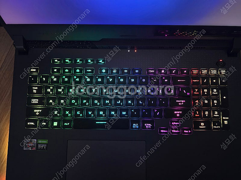 ASUS ROGSTRIX G713RW LL102--4
