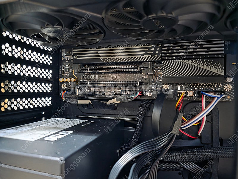 기가바이트 X670 AORUS ELITE AX--0