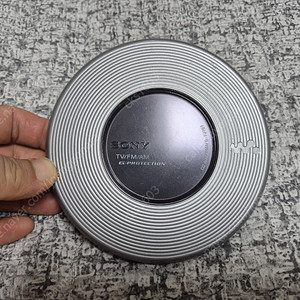 SONY CDP D-FJ787 GREY 색상 정상작동품 판매합니다.