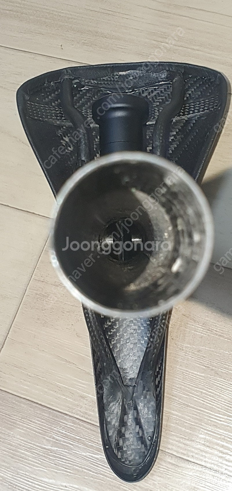 초경량 풀카본 튠 안장+초경량 카본 싯포스트 세트 팝니...--8