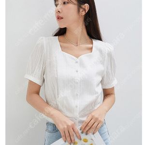 로엠 반팔 블라우스 아이보리