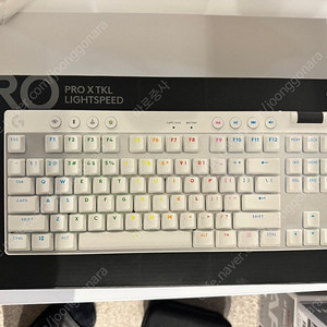 로지텍 PRO X TKL LIGHTSPEED 키보드 화이트
