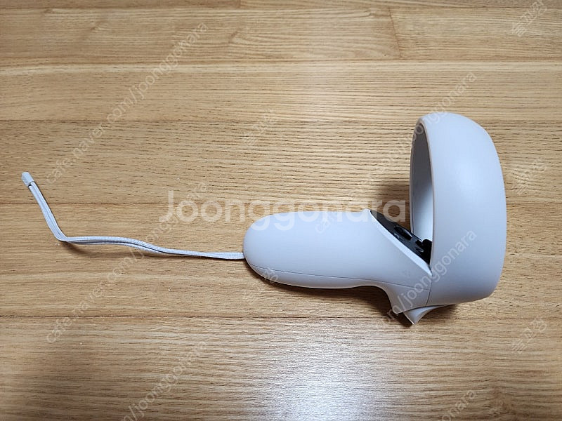 메타 오큘러스 퀘스트2 64G 기본--7
