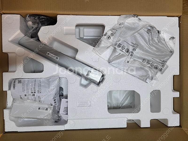 삼성 오디세이 OLED G8 S32FG810 4K모니터--2
