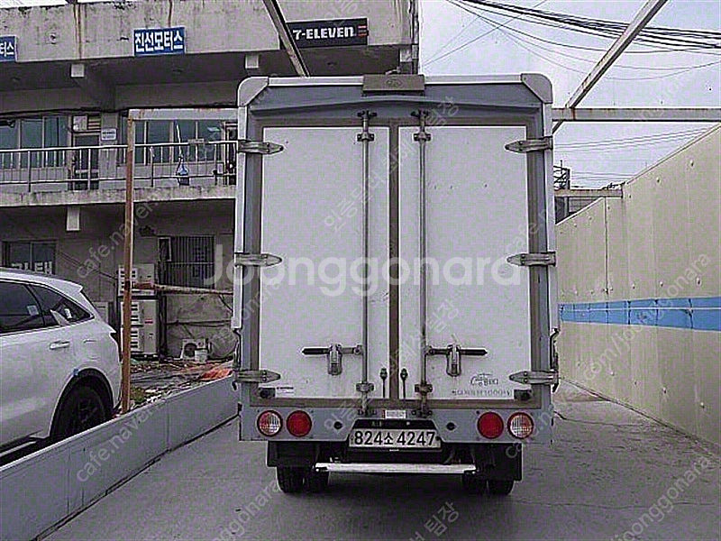 중고 봉고3 윙바디 1톤 킹캡 흰색 2019년식 73,...--3