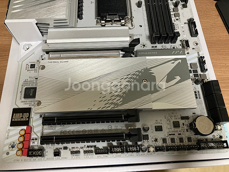 인텔 정품 i7-14700k 풀박스 , 기가바이트 Z4...--8