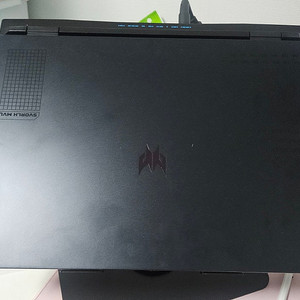 [개인] 헬리오스 네오 16( i7-13700HX / 32GB/ 4060 ) 팝니다.