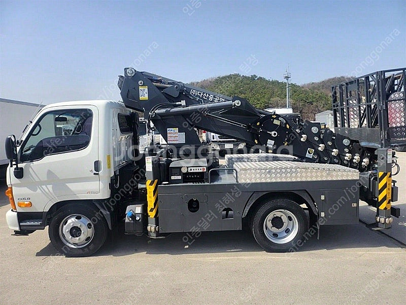 고소작업차 중고 흰색 2020년식 2,019km 2.5...--6