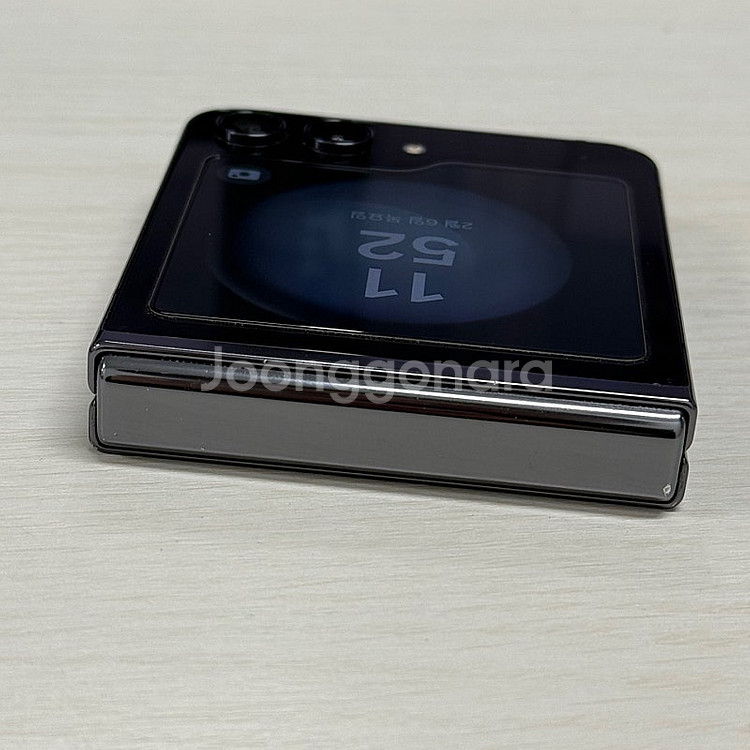 갤럭시Z플립5 그라파이트 512용량 무잔상 깨끗한단말기...--7