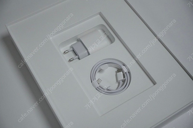 [서울 영등포] 아이패드 프로13 M4 셀룰러 실버 256GB 165만원--1