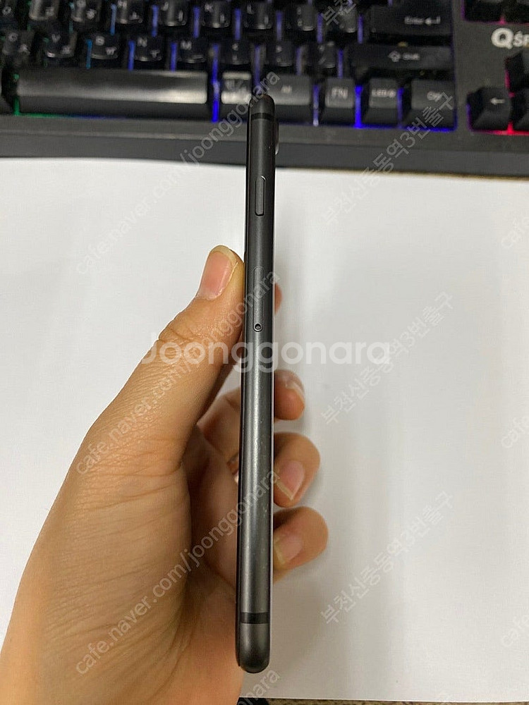 205276 아이폰8 스그 A급 256GB 배터리성능1...--5