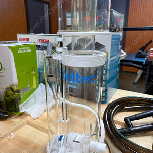 델텍 스키머 400i