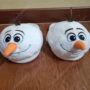 겨울왕국 슬리퍼 팝니다.