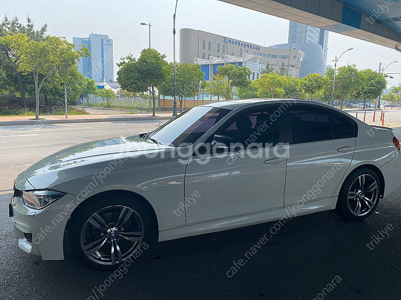 BMW 320D 디젤 M버전 스타일 판매--6