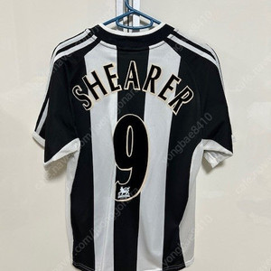 뉴캐슬(Newcastle) 축구 유니폼 팝니다