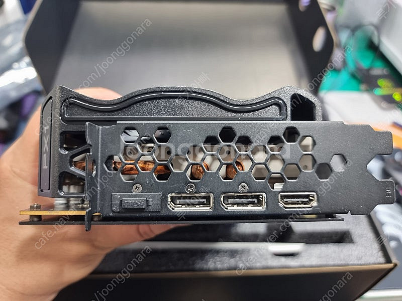 EVGA 3070 FTW3 ULTRA 8GB 그래픽카드--7
