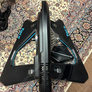 탁스 네오T2 Tacx Neo 2T 스마트 트레이너+정품 태블릿 거치대