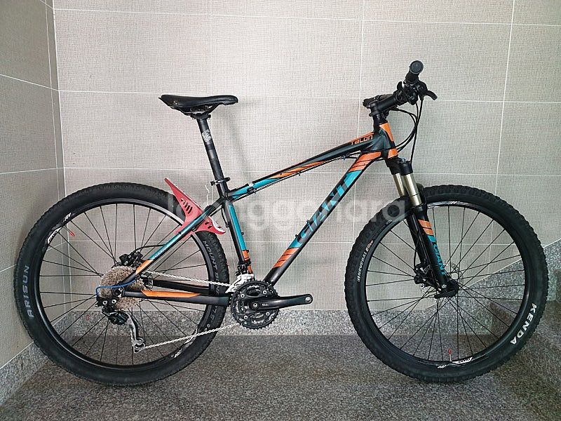 자이언트 타론2 27.5 MTB 자전거+30단 에어샥--6