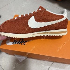 나이키 코르테즈 다크러셀 빈티지브라운 250