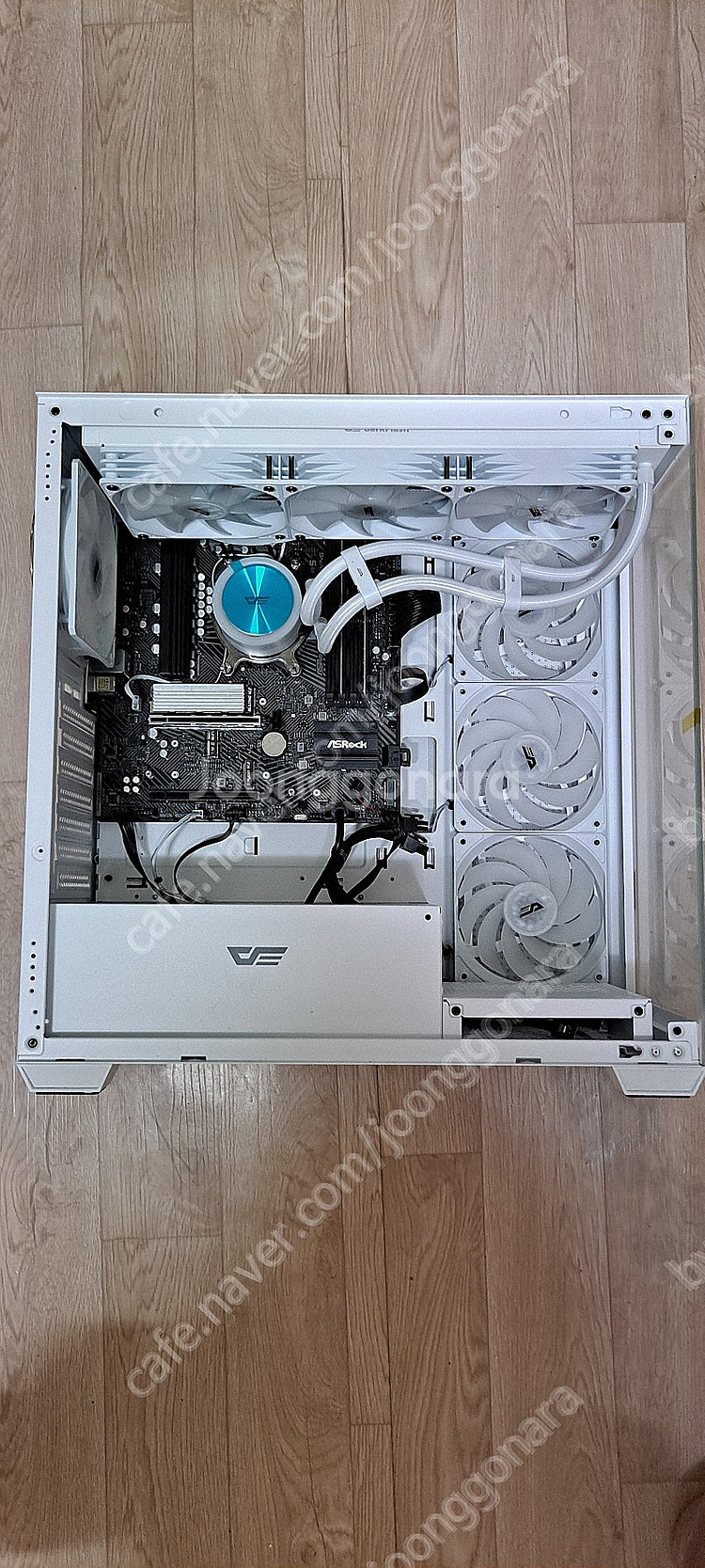 R7 7800X3D컴퓨터 팝니다--1